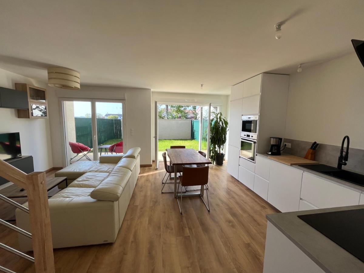 Maison T4 Cosy + Jardin Leyment Zewnętrze zdjęcie